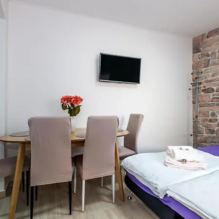 Ksenija Kat Apartmán *