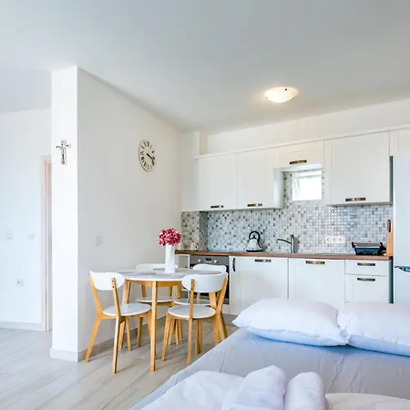 Ksenija Kat Apartmán *