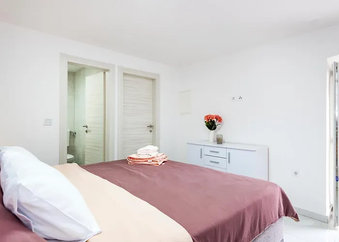 Apartman Ksenija Kat *